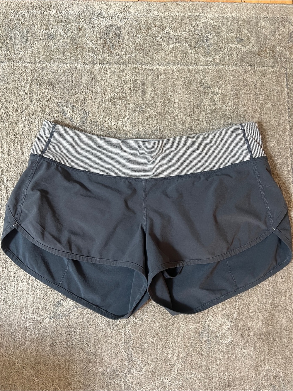 Lululemon OG Speed Shorts in Gray